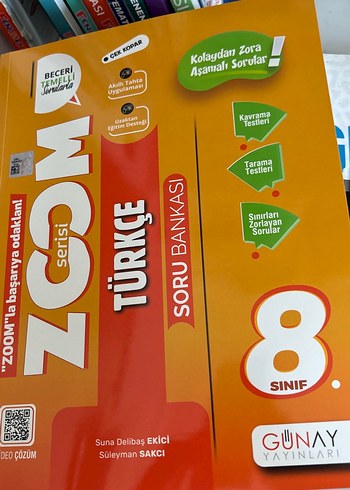 Zoom 8. Sınıf Türkçe Soru Bankası