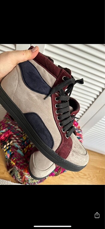 40,5 Beden prada bot