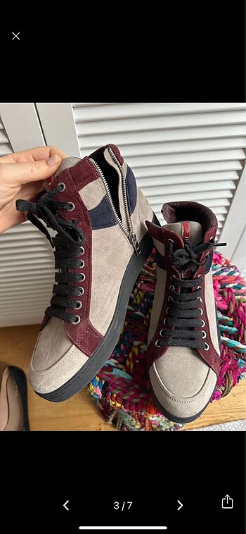 Prada prada bot