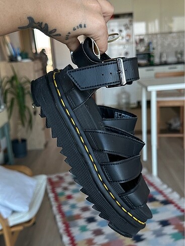 Dr. Martens Dr Martens Vegan Blaire Felix Gladyator