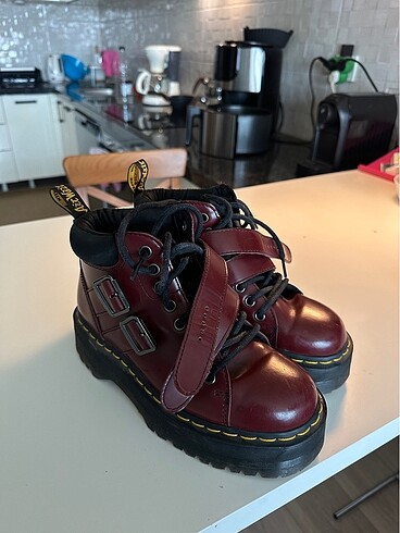 Dr martens vegan