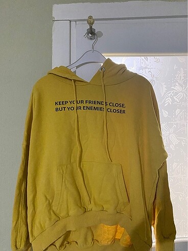 Sarı Kapüşonlu Sweatshirt