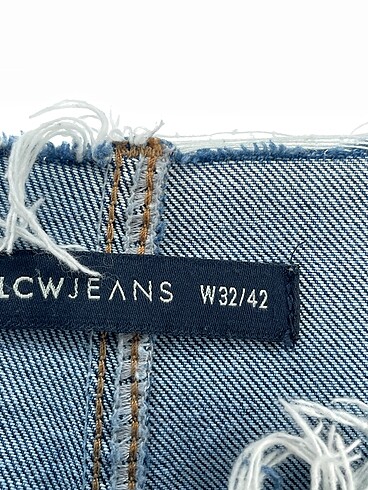 32 Beden çeşitli Renk LC Waikiki Jean / Kot %70 İndirimli.