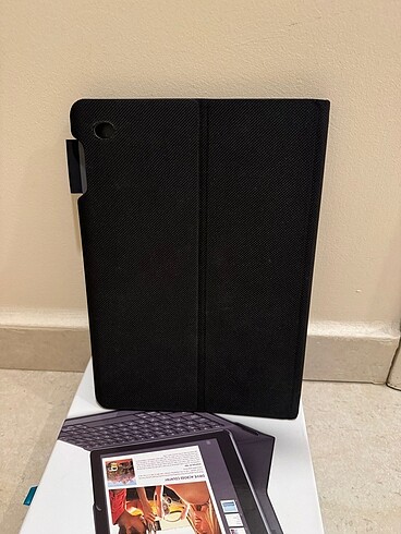 Logitech Slim Folio Klavyeli iPad Kılıfı - Görsel 3