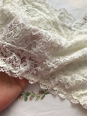 m Beden beyaz Renk Penti Fest Bralet