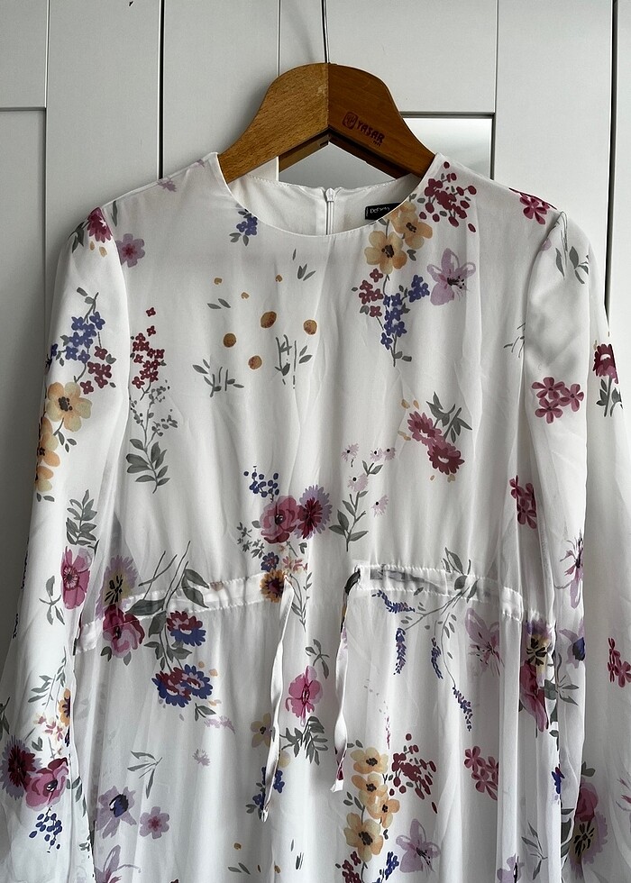 Beyaz yazlık elbise - Görsel 5