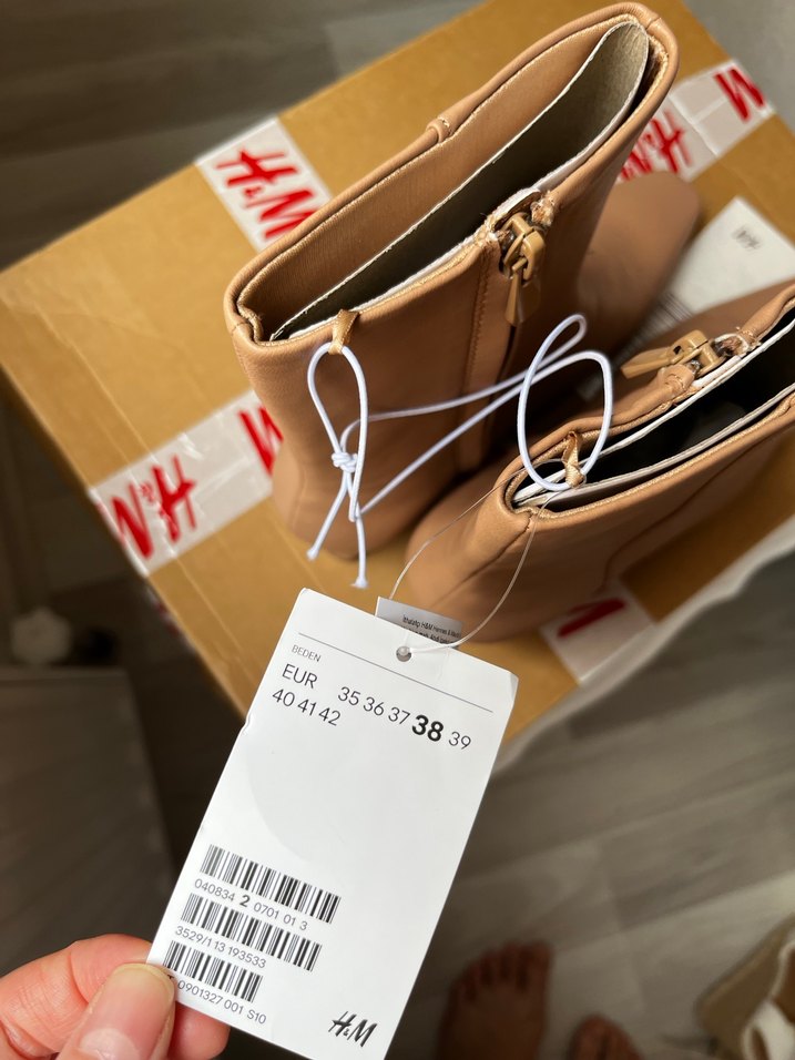 Bej Deri İnce Topuklu Kadın Bot - Görsel 2