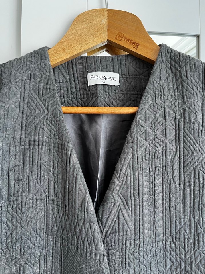 Gri Uzun Kadın Keten Ceket - Görsel 2