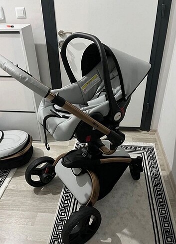 9- 36 kg Beden Huggy Egg Bebek Arabası