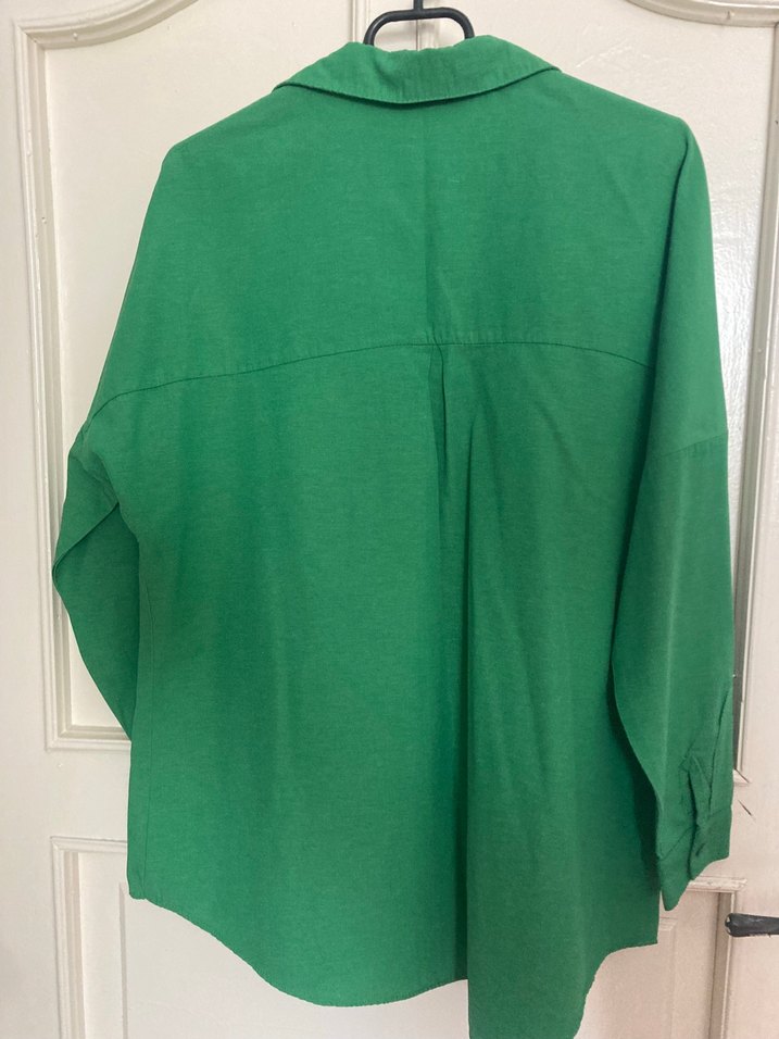 Düğmeli Yeşil Keten Gömlek - Görsel 3
