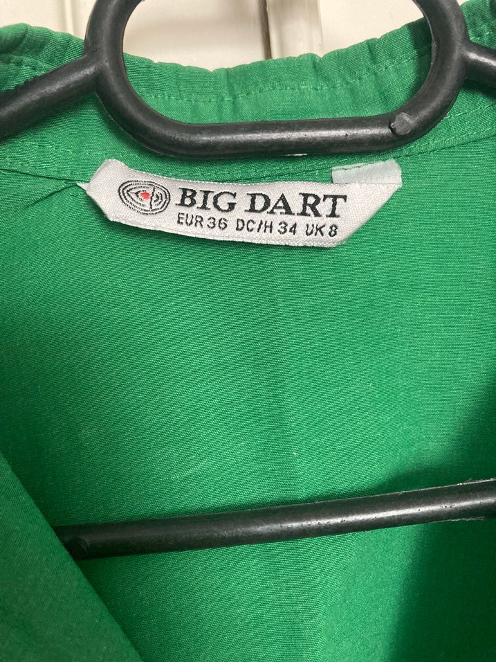 Düğmeli Yeşil Keten Gömlek - Görsel 2