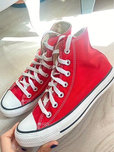 38 Beden kırmızı Renk Converse