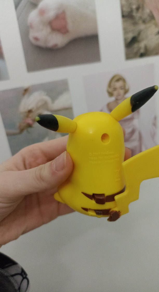 Pikachu Figür - Görsel 3