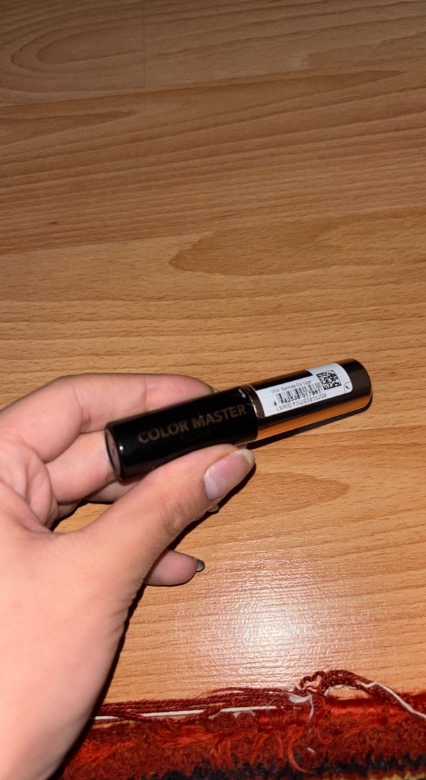 Siyah Mat Ruj - Görsel 5