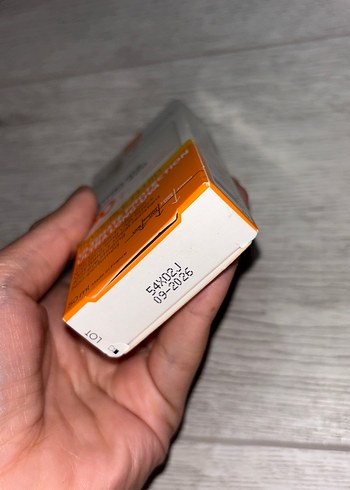 La Roche Posay La Roche-Posay Anthelios UVmune 400 SPF 50+ Güneş Koruyucu