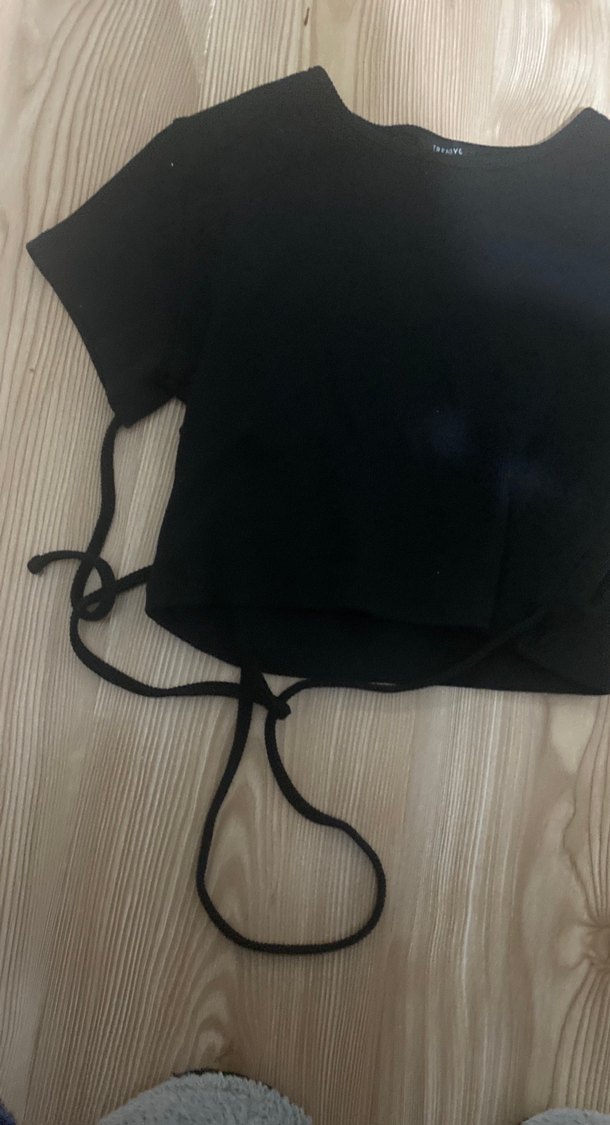 Siyah Kısa Kesim Kadın Crop Top - Görsel 2