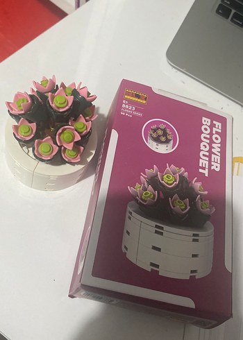 Pembe LEGO Çiçek Buketi Seti - Görsel 6