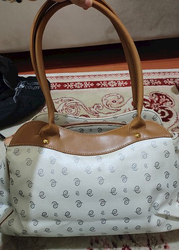Michael Kors Bej BaskılıKadın Omuz Çantası