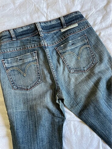 29 Beden mavi Renk Levis Lady Style Jeans