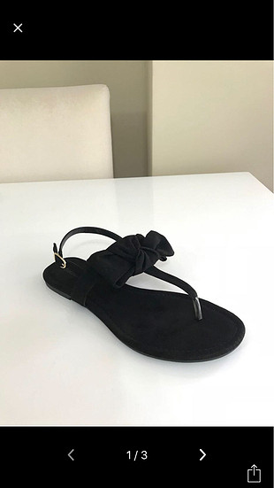 Deichmann Siyah süet fiyonklu sandalet