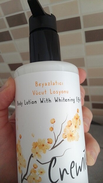 Beden Renk Beyazlatıcı vücut losyonu