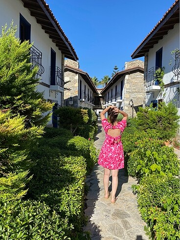 Trendyol & Milla Pembe yazlık elbise