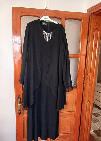 Drapeli Siyah Uzun Kadın Abiye Elbise