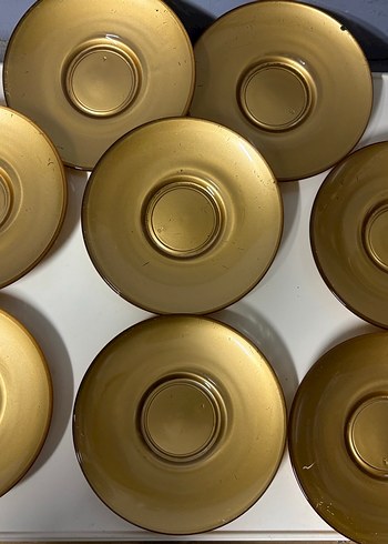 Parlak Altın Renk 8'lu Tabak Seti - Görsel 2