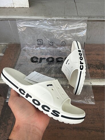 CROCS TERLİK 40 NUMARA