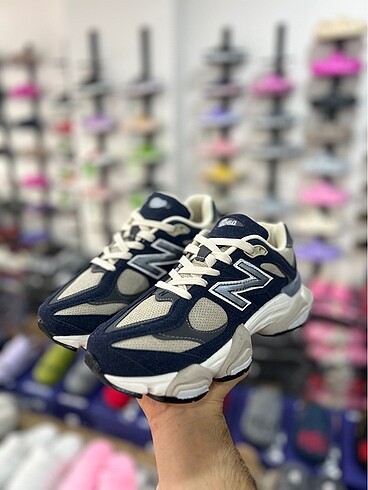 NEW BALANCE 9060 AYAKKABI 38 NUMARA