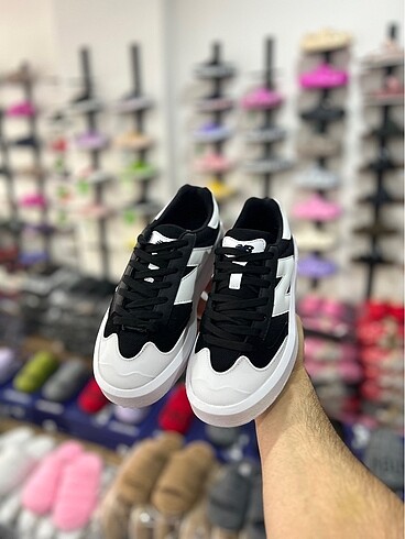 NEW BALANCE CT302 AYAKKABI 38 NUMARA