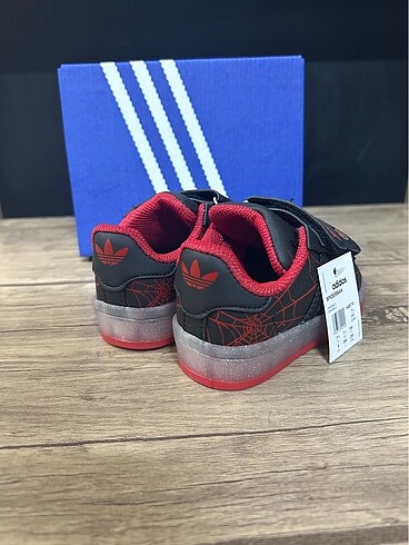 Adidas ADİDAS SPİRDERMAN AYAKKABI 25 NUMARA