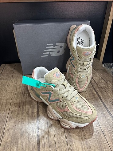 NEW BALANCE 9060 AYAKKABI 39 NUMARA