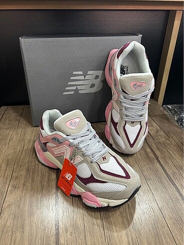 NEW BALANCE 9060 AYAKKABI 39 NUMARA