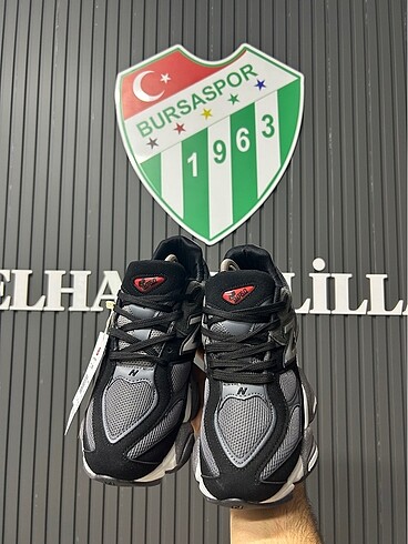New Balance NEW BALANCE 9060 AYAKKABI 43 NUMARA