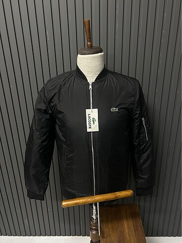 LACOSTE KOLEJ MONT S BEDEN