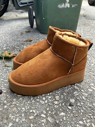 40 Beden UGG BOT 40 NUMARA