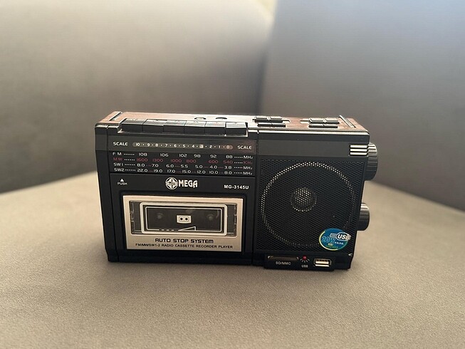 Nostaljik Kaset Çalar