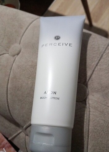 Avon vücut losyonu - Görsel 2