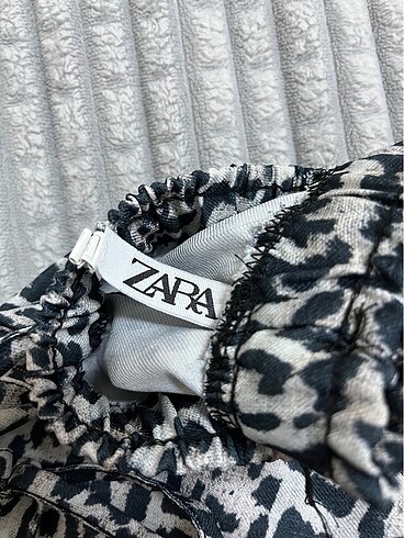 Zara zara muadil leopar pantolon