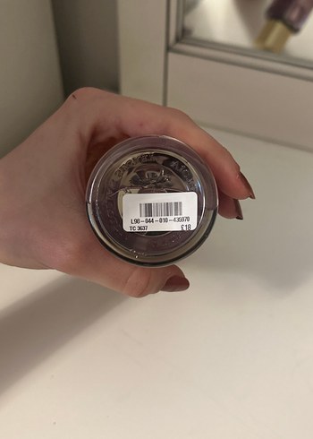 Victoria's Secret Velvet Petals Kadın Parfümü - Görsel 2