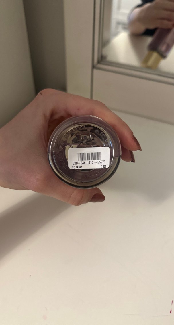 Victoria's Secret Velvet Petals Kadın Parfümü - Görsel 2