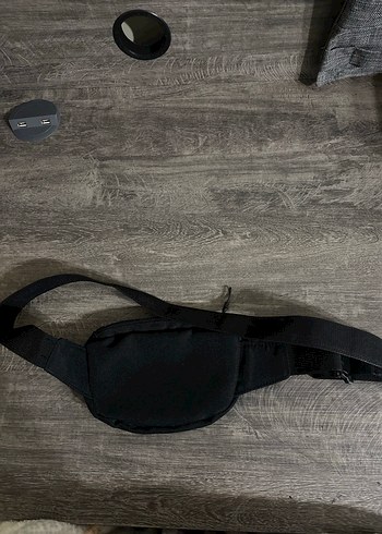 Champion Siyah Bel Çantası - Görsel 3