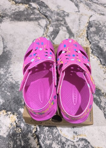 33 Beden Skechers sandalet