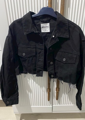 Bershka Bershka Siyah Mini Kadın Denim Ceket