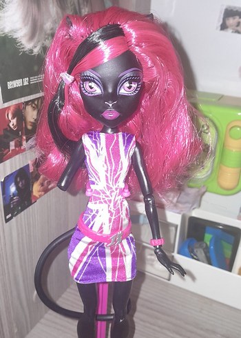 cattynoir londoom serisi
