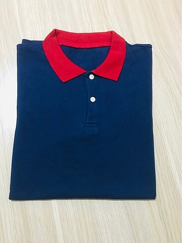 Polo yaka tişört