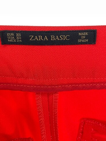 s Beden çeşitli Renk Zara Düz Kesim %70 İndirimli.
