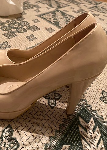 Bej Stiletto Topuklu Kadın Ayakkabı - Görsel 2