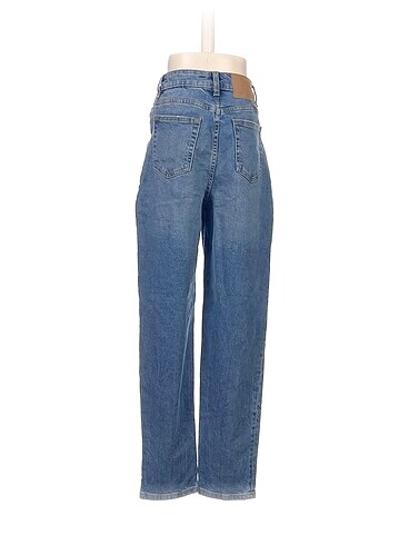 32 Beden H&M Jean / Kot %70 İndirimli.